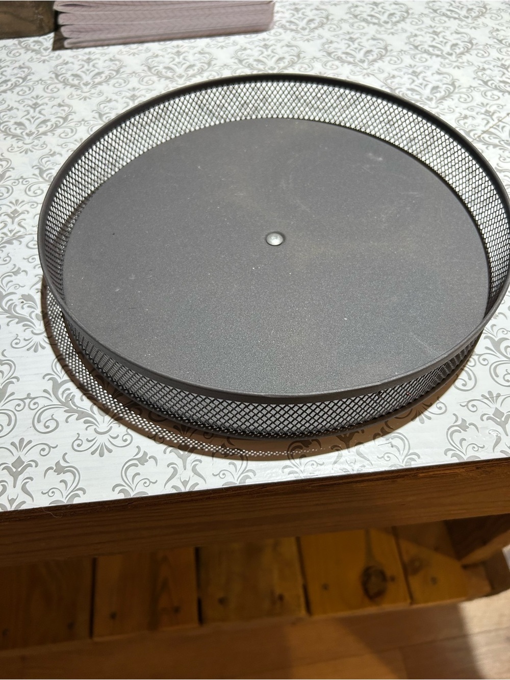 Round Metal Mesh Serving Tray - Black